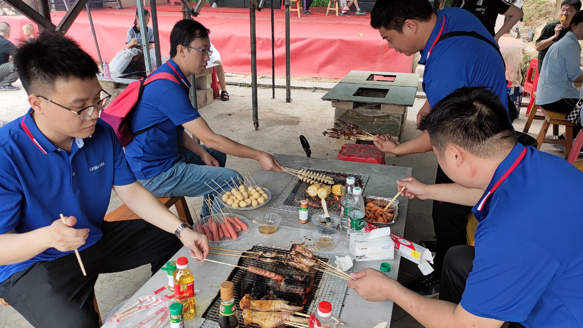 松湖騎行，穿樹飛花；農家休閑，擁抱自然