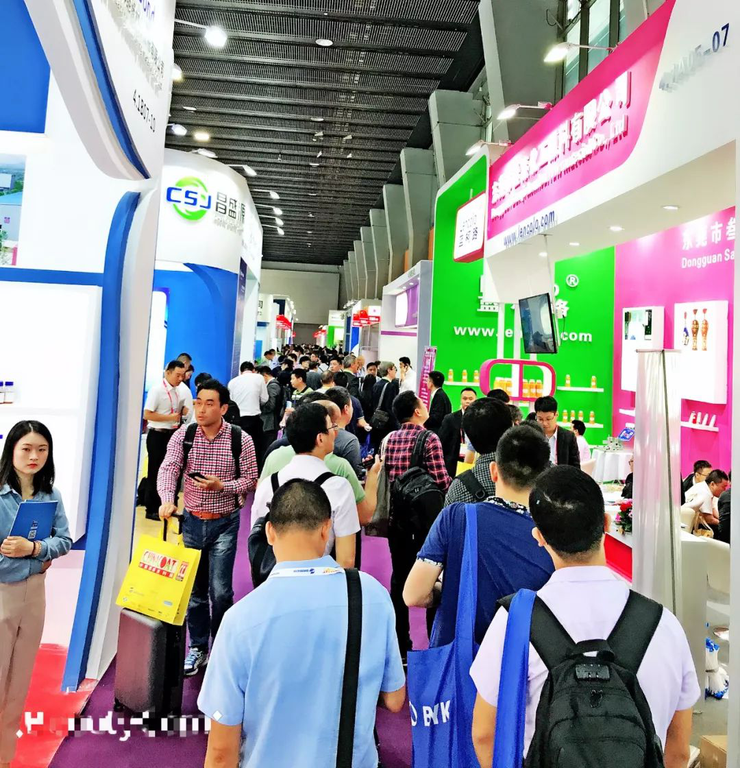 開幕首日，叁漆化工展館燃爆廣州國(guó)際涂料展！-2.png